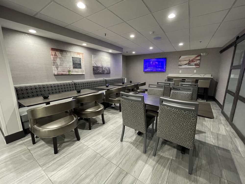 Lexington Vacations - Best Western Lexington Inn - Property Image 9