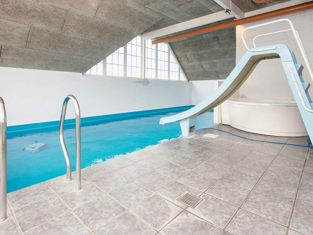 Luxury Pool House by Sea - By Traum Ferienwohnungen view 4