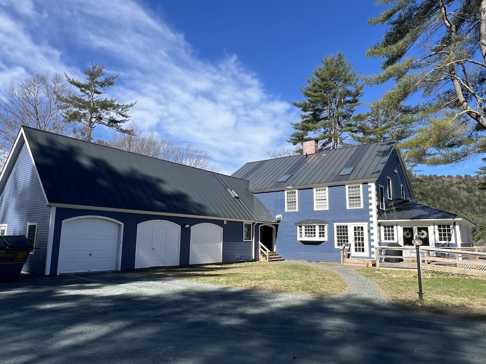 Home On The Connecticut view 4