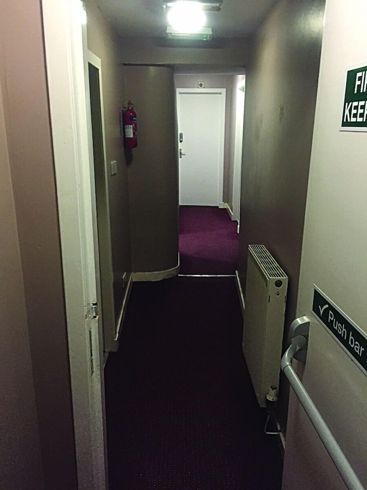 Photo 34