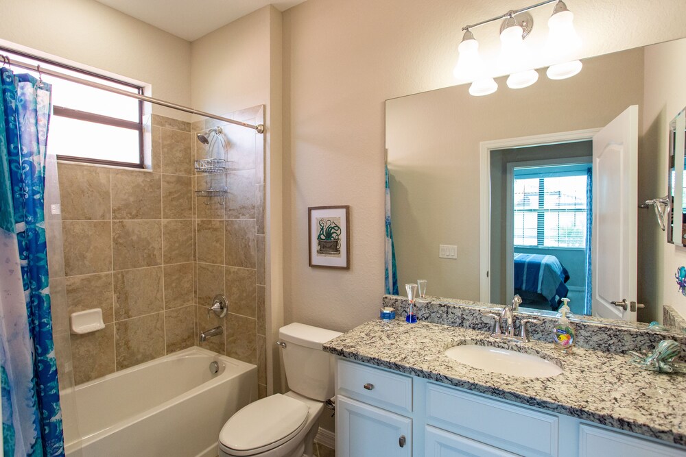 Artesia Vacation Rental view 5