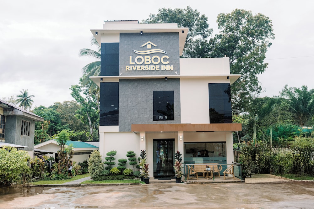 LOBOC RIVERSIDE INN and RESTAURANT