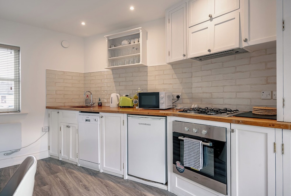 One Bedroom Apartment to Sleep 2 in the Heart of Kenmare Town