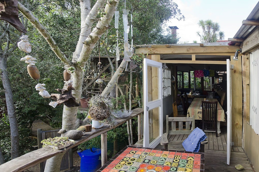 Bamboo, The Guest House