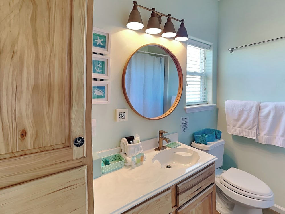Sanctuary by the Sea by Ryson Vacation Rentals