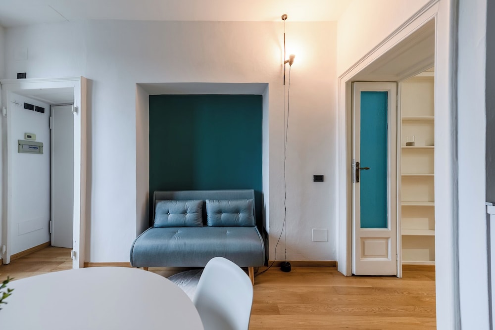 Bramante Luxury Apartments by InnStay