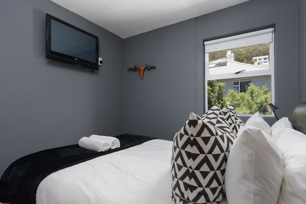Sanhill Terrace 7