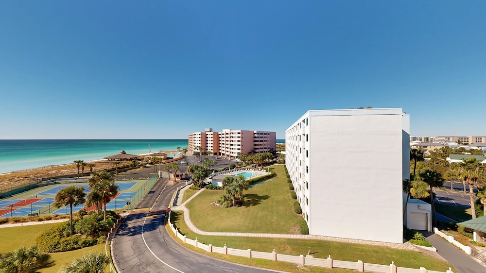 Inlet Reef 513 2 Bedroom Condo