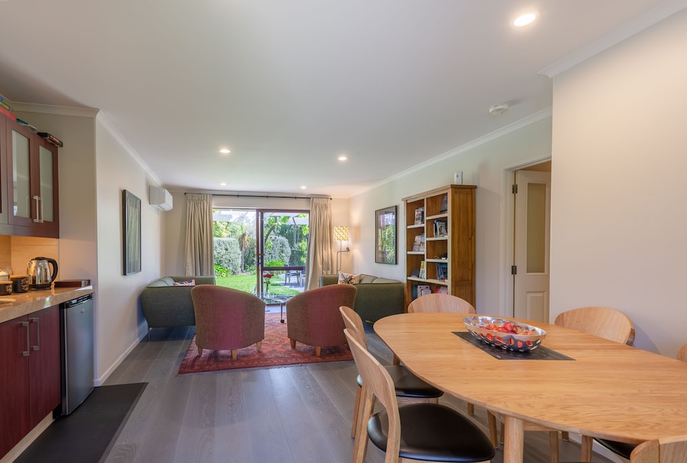 Accent House Boutique Bed & Breakfast