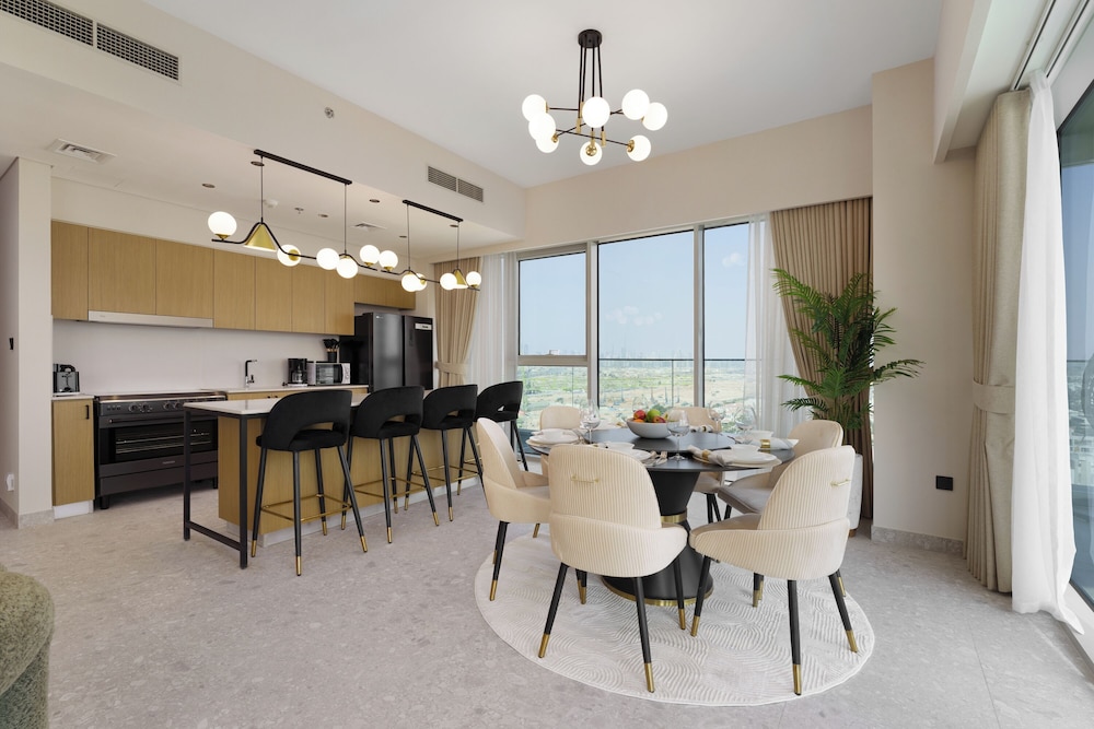 Maison Privee - Tranquil Living with Golf Course Vws in Dubai Hills