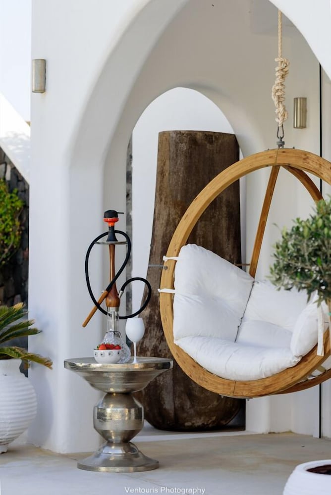 Amor Hideaway Villas