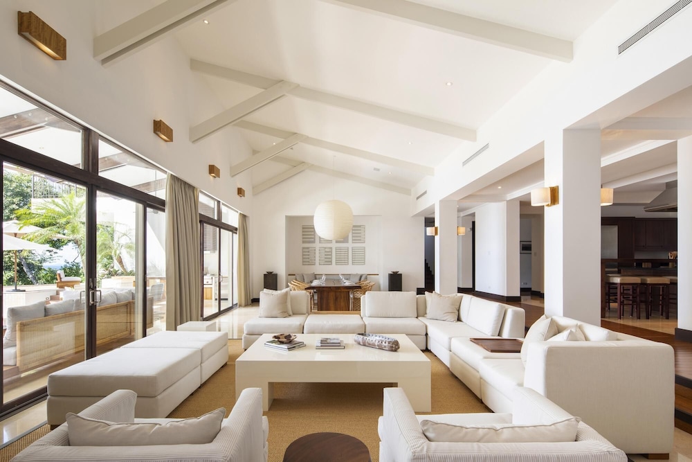 Villa Belvedere Ocean Views up to 12 Guests view 4