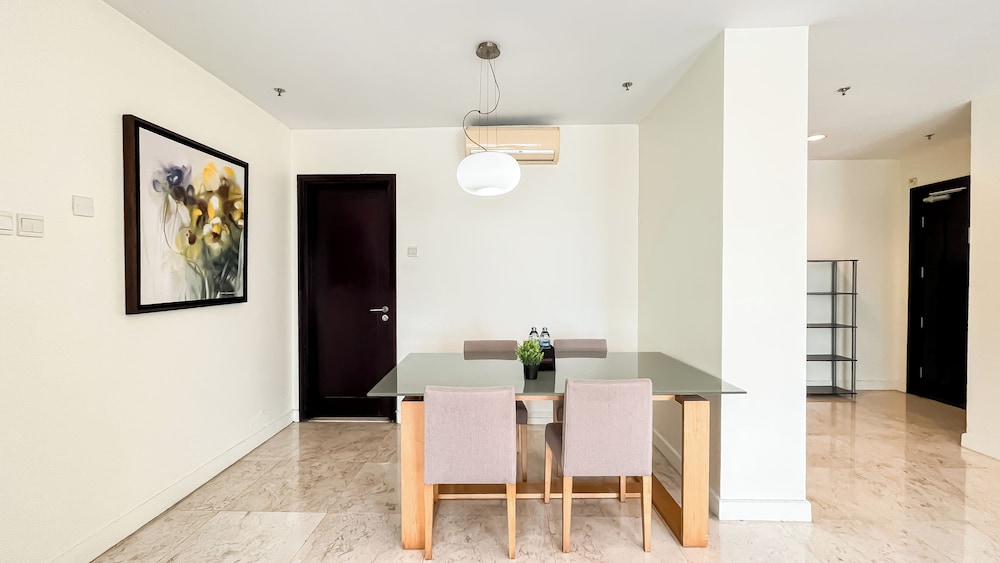 Contemporary Minimalist 2Br Apartment At Somerset Berlian Kebayoran Lama