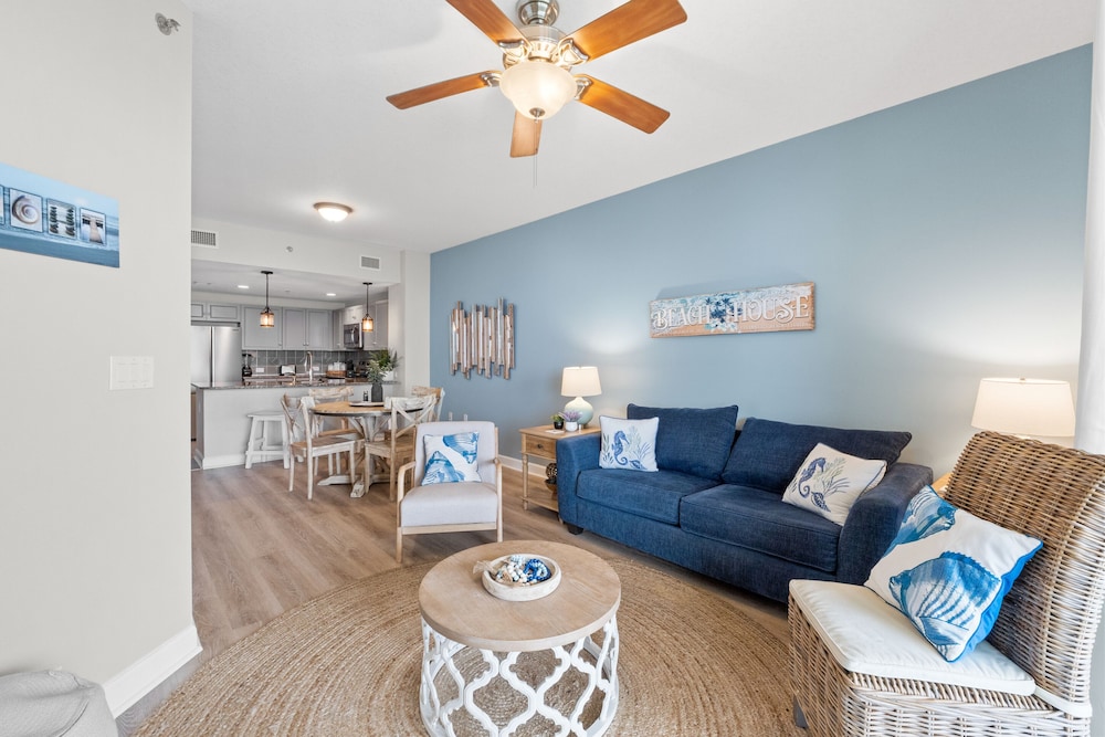 Grand Panama Beach Resort by Panhandle Getaways