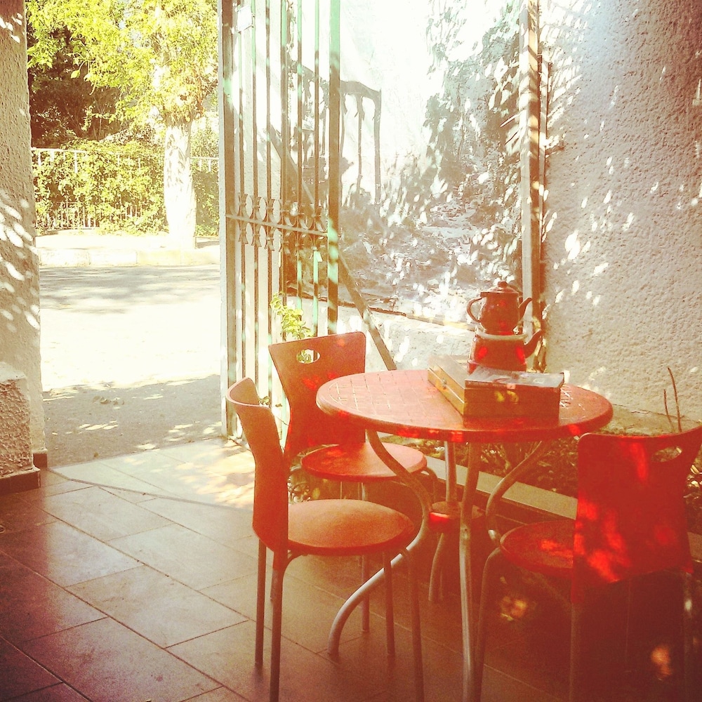 Orhan Kutbay'in Evi Turyolu Cafe Pansiyon