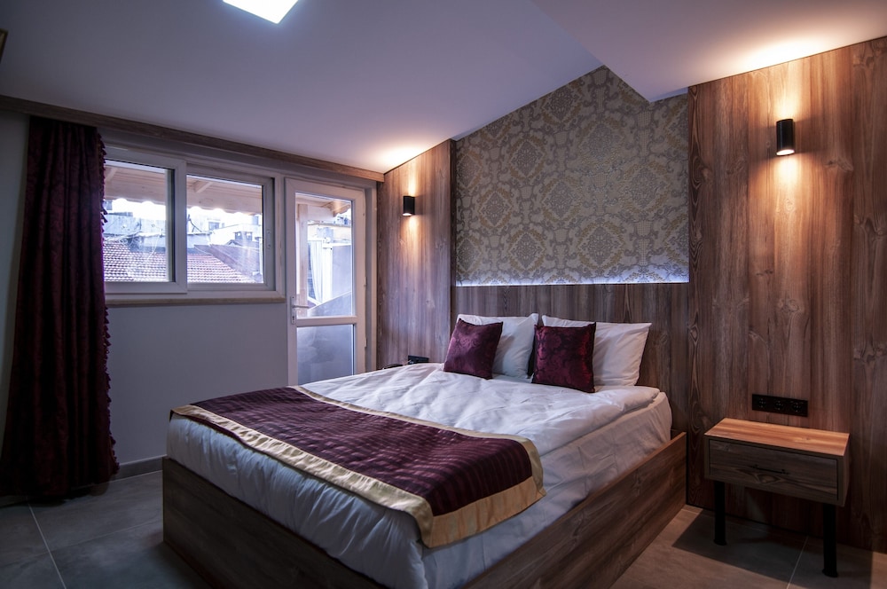 Vali Konak Otel - Image 24