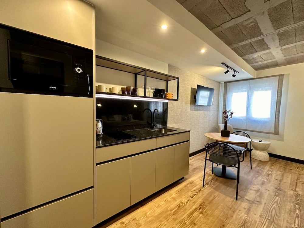 Holidays2Malaga Bubu Apartments