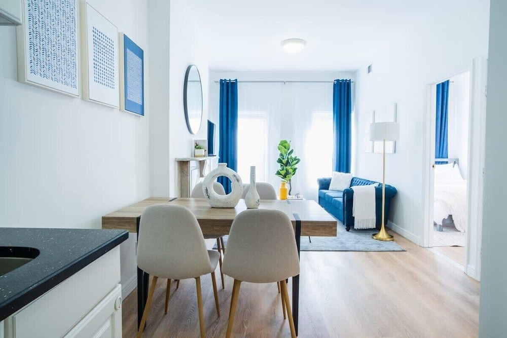 1435 UES Apartment