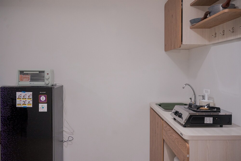 Chic And Cozy 1Br Tamansari Bintaro Mansion Apartment
