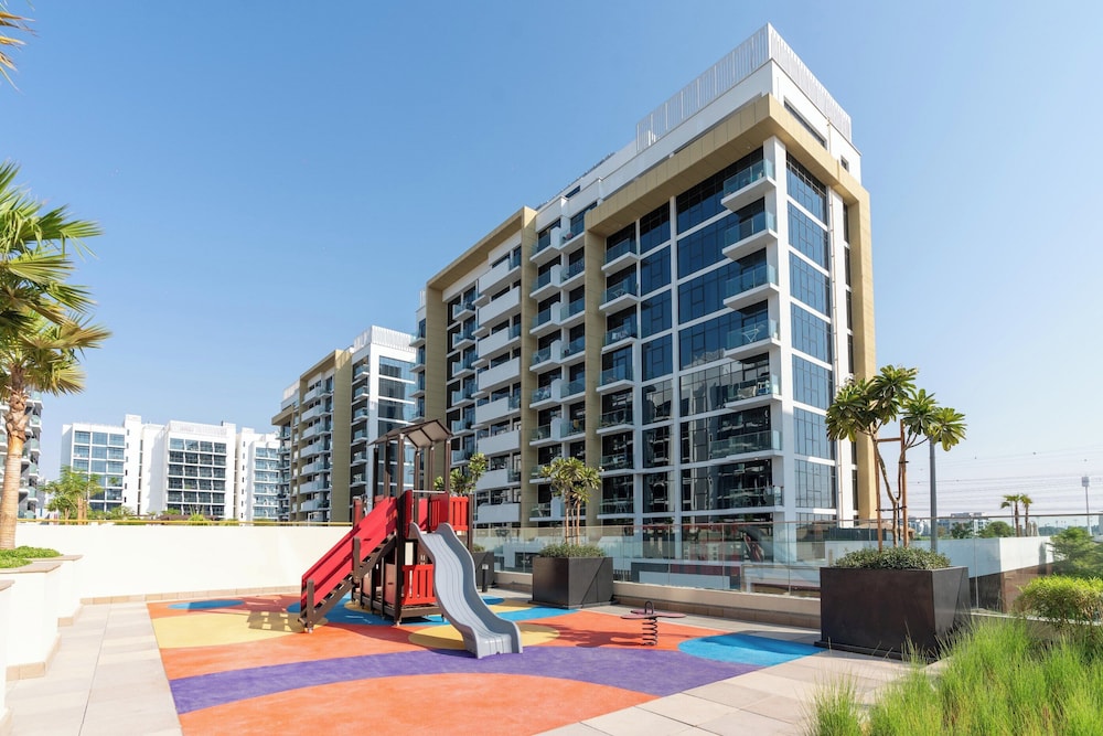 GLOBALSTAY. Azizi Riviera 34