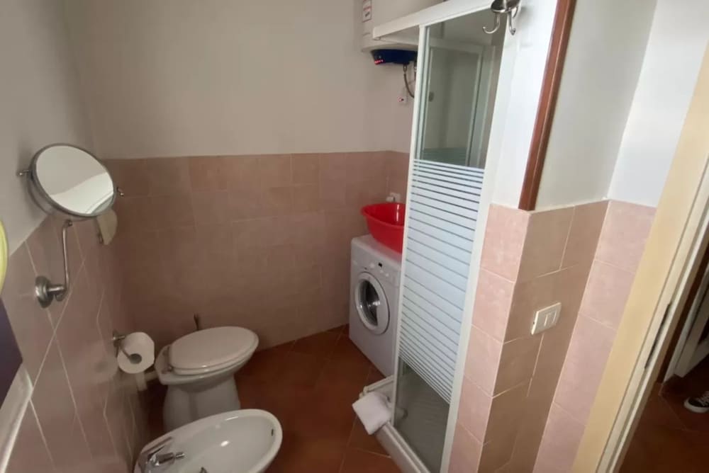 Delightful sea View Apartment With Veranda photo 4