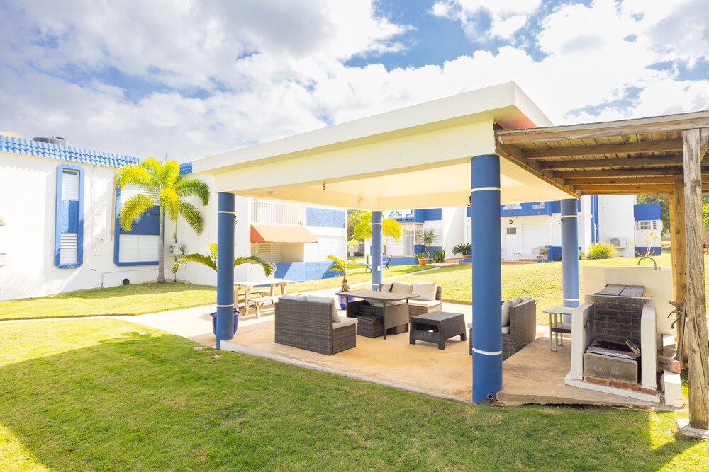 Montones Beach Apartment C-3