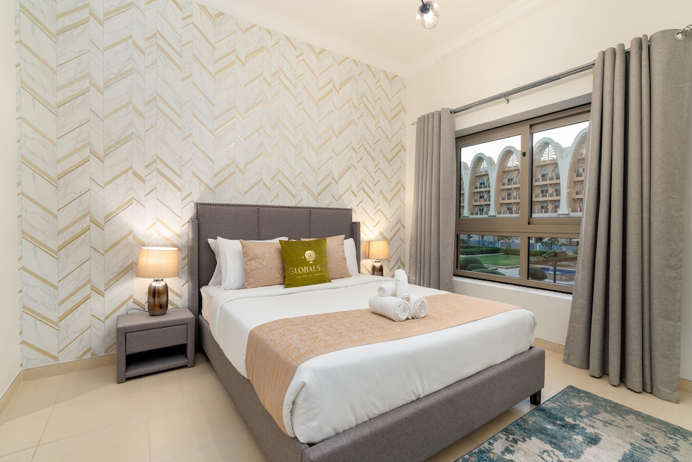 GLOBALSTAY. Private Pool Villas and Townhomes