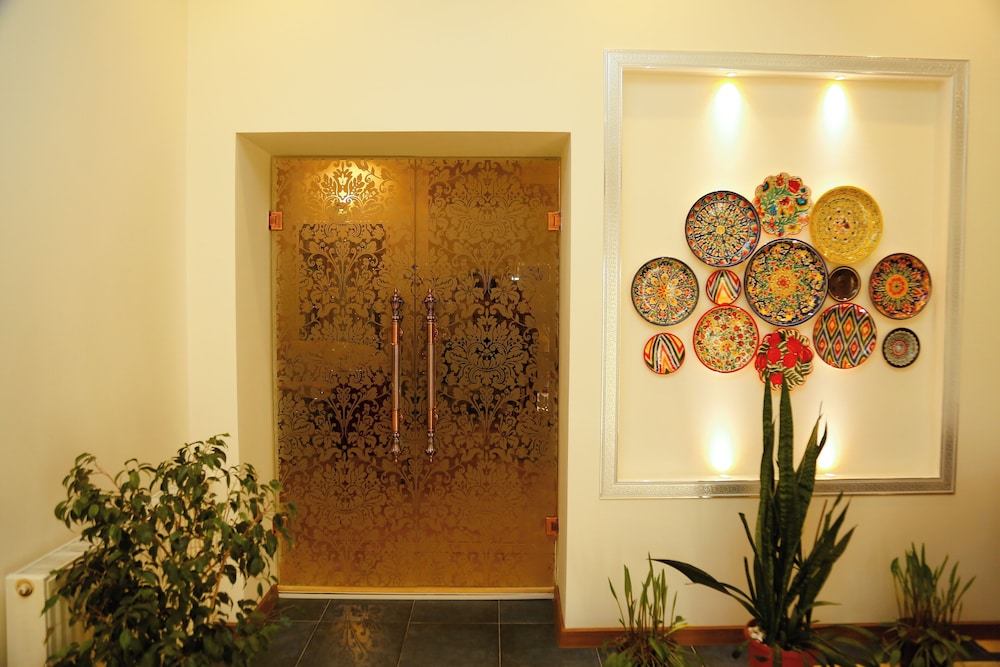 Ikat Villa