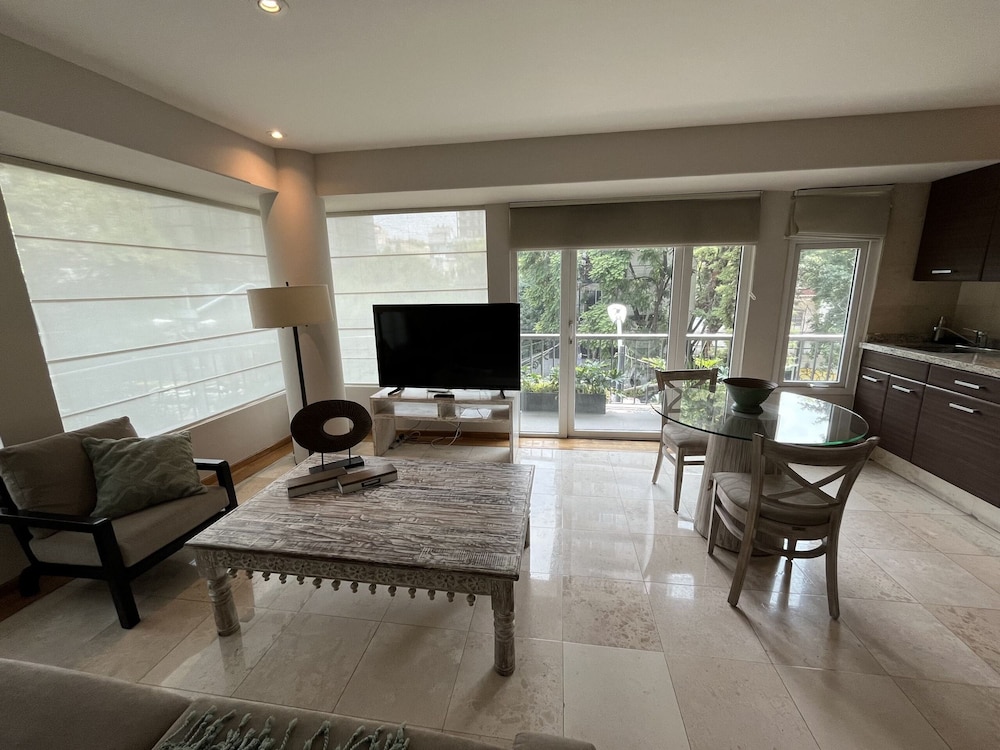 Arqu Medes Pistacchio I Surprising 1 BR Apartment in Polanco photo 4