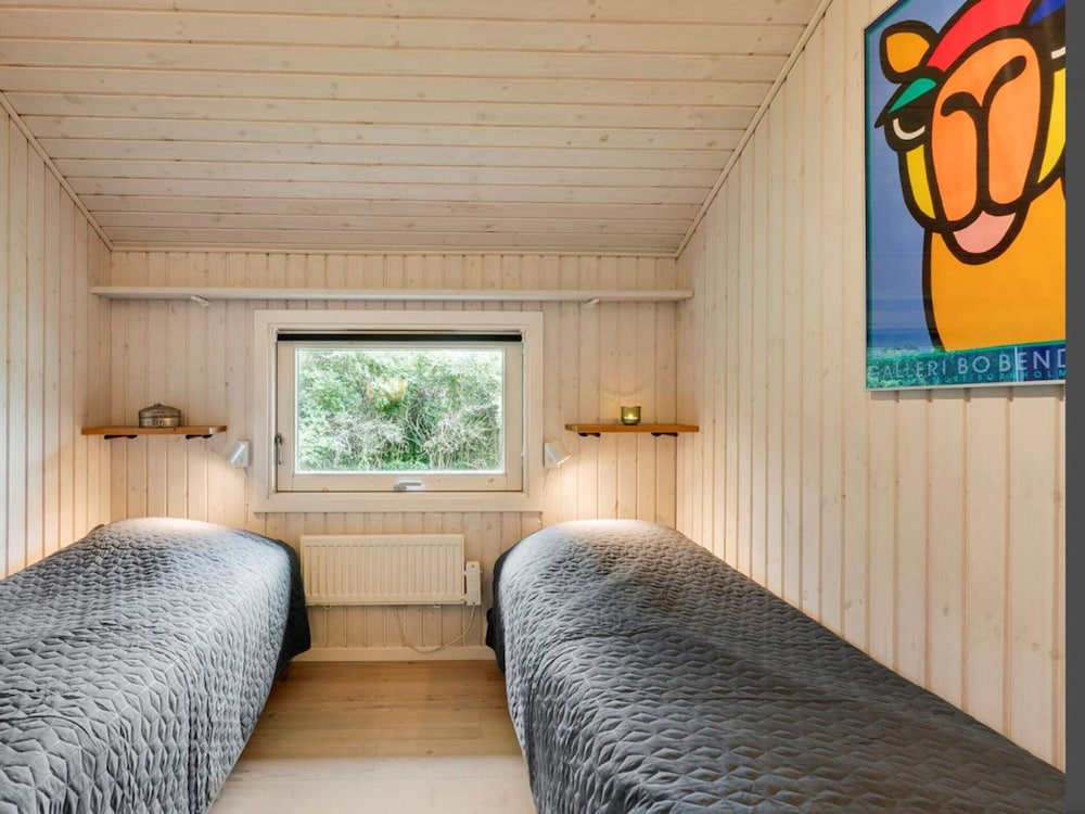 5 Star Holiday Home in Dronningmolle