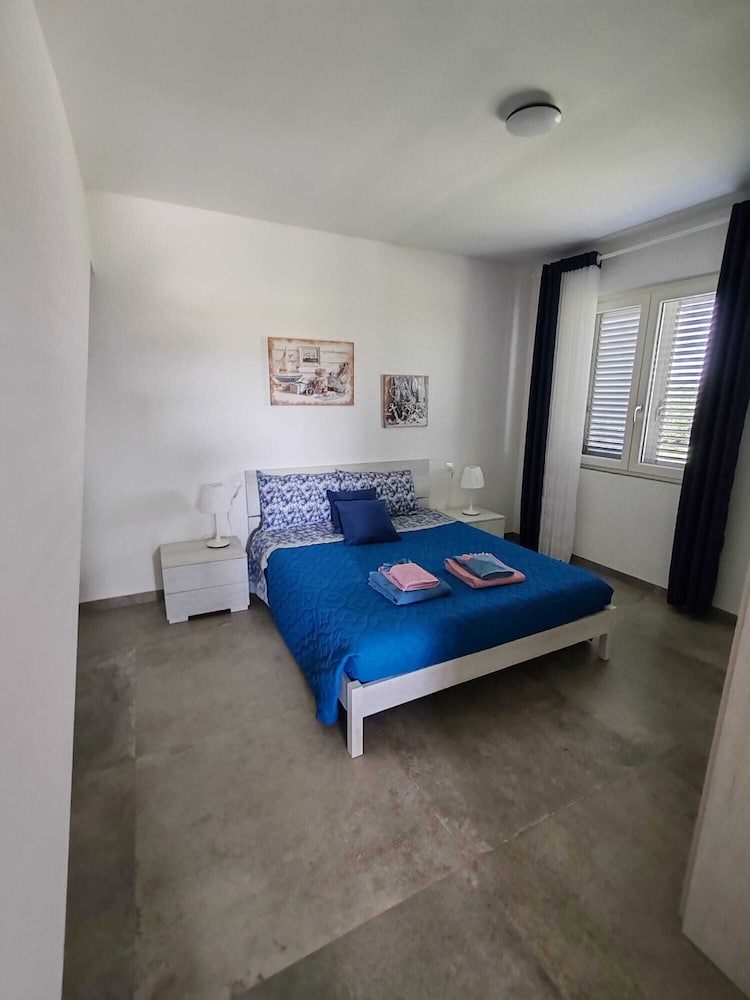 Residence la Pace - Pool & Relax view 2