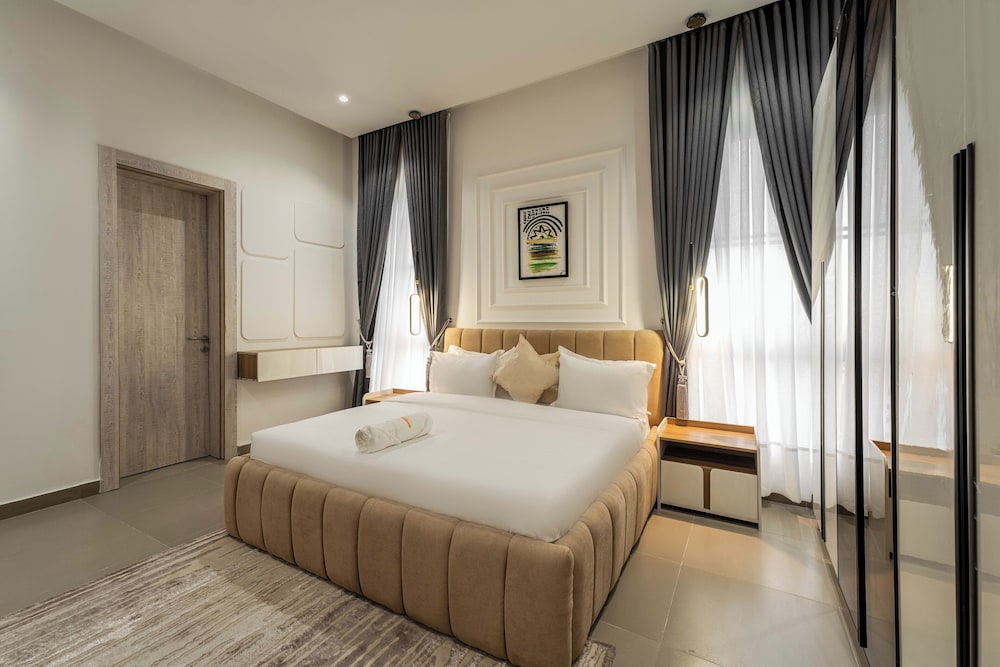 George Residence Lekki Phase 1
