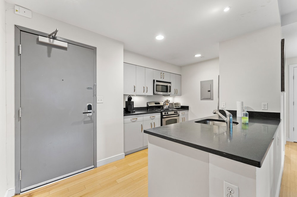 Furnished Apartment near BMC