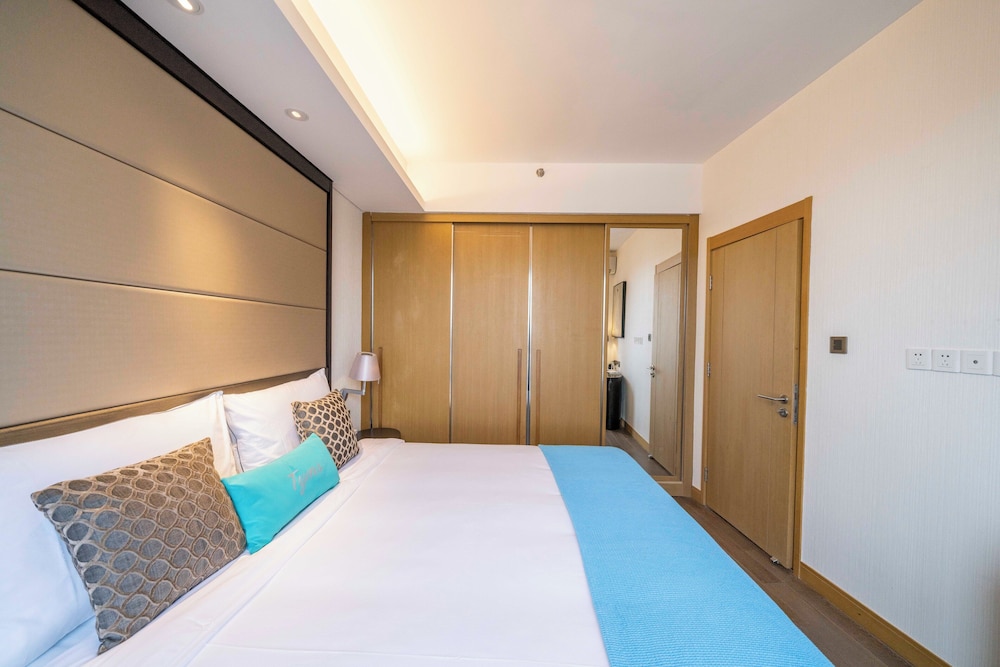 Tyms 1BR APT Huijing Garden