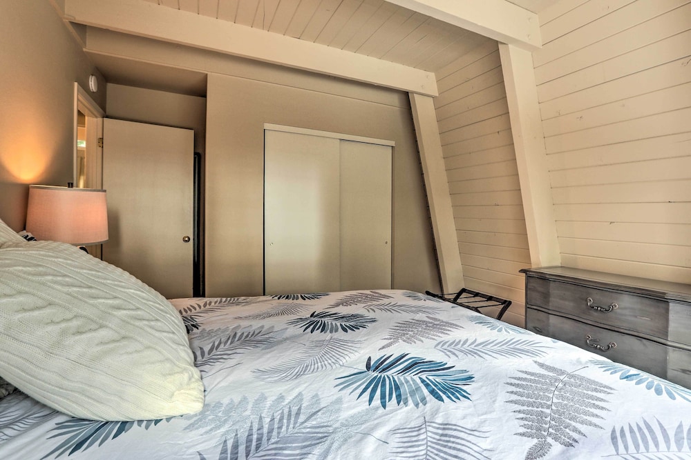 Carnelian Bay Home < 1 Mi to Tahoe Beaches - Property Image 26