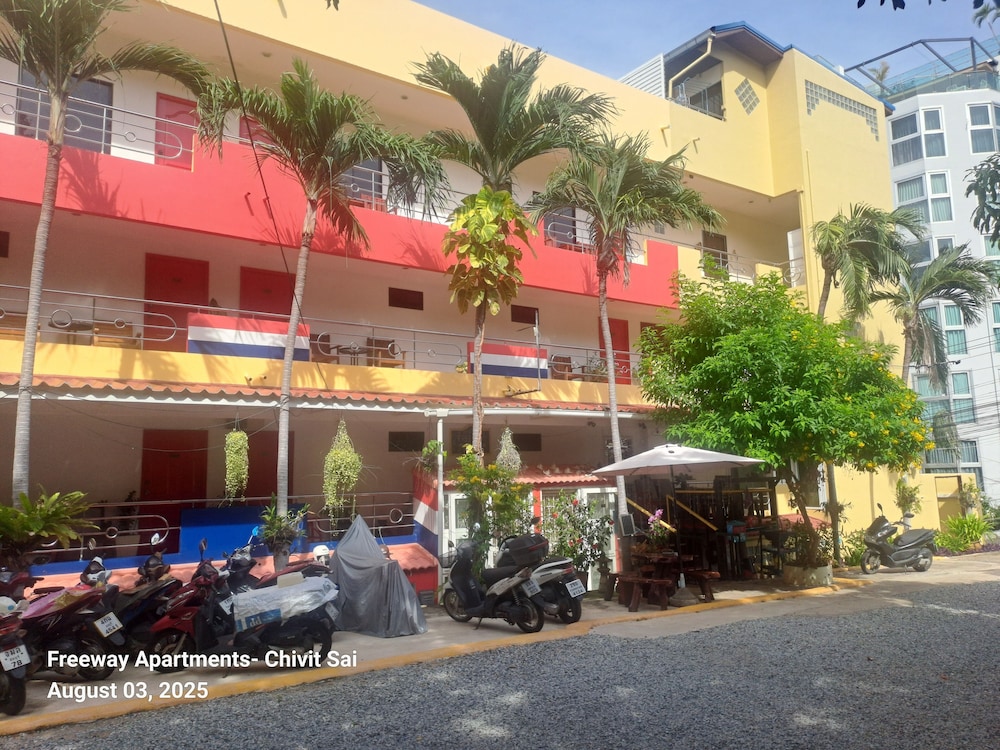 Spacious 65sqm Luxury Loft Studio Type Apartment 101b