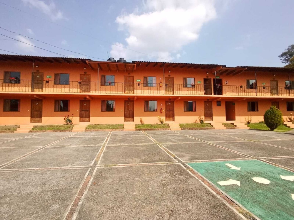 Hotel Chais - Image 1