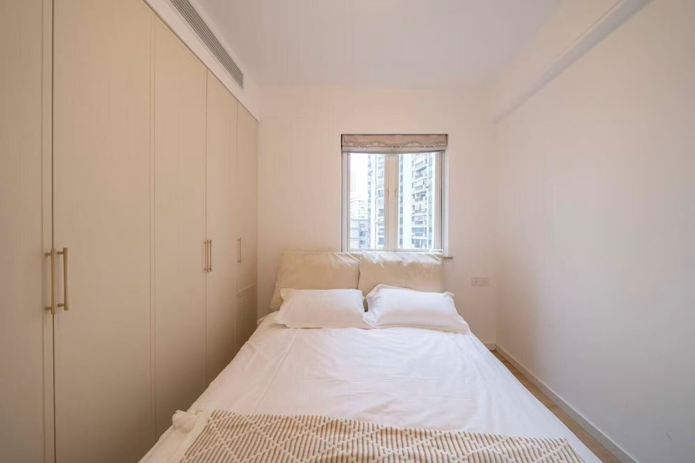 Book and Bed - Xujiahui