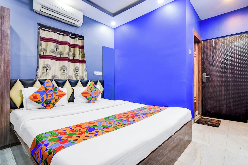 Fabhotel Love Birds Chinar Park