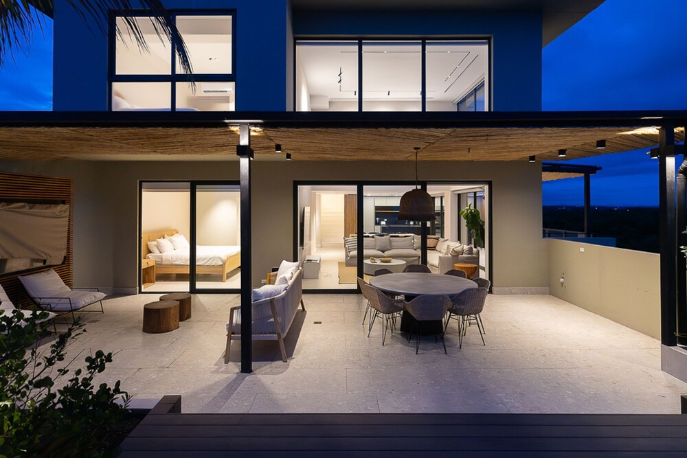 The Palms Penthouse by Acomodo Punta Caelo