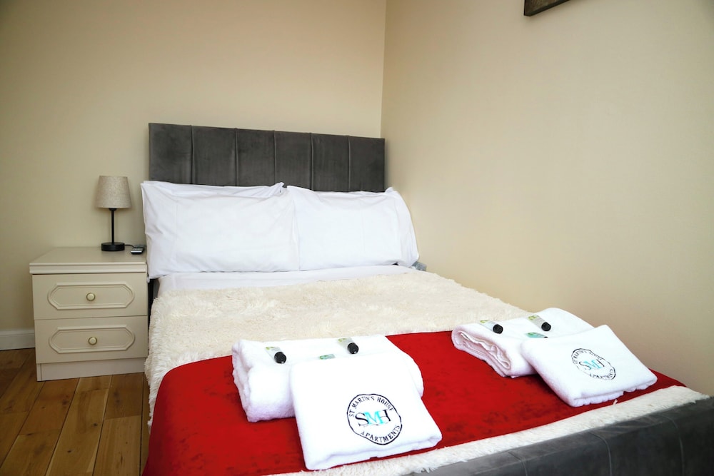 Tranent Bridge House - 6 Bedroom Retreat