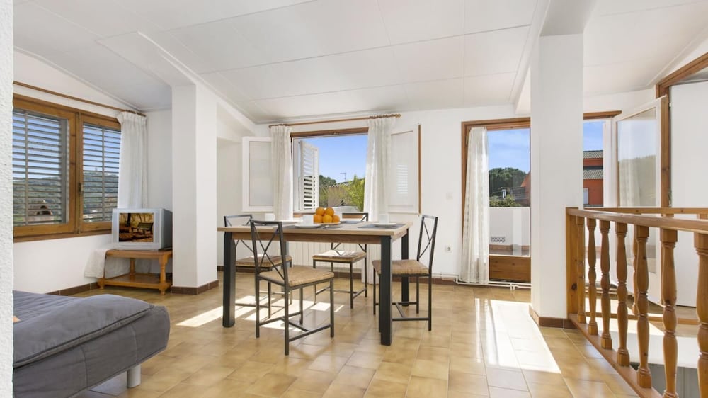 Tensi in Blanes With 5 Bedrooms and 2 Bathrooms