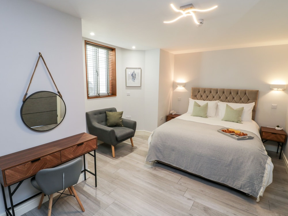 North Bay Retreat