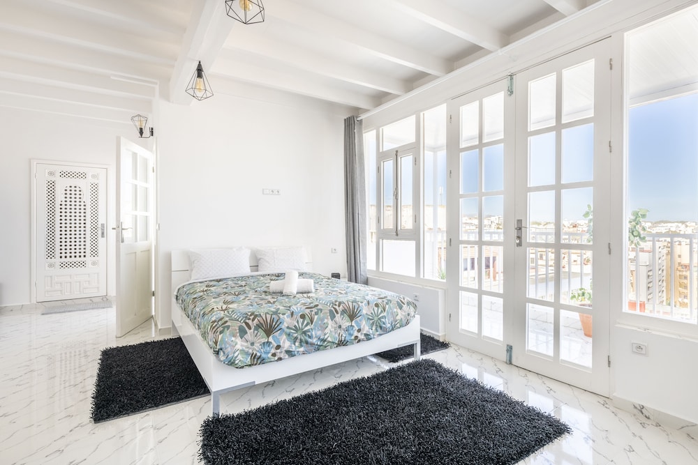 Duplex vue sur mer-Centre ville 92 view 5