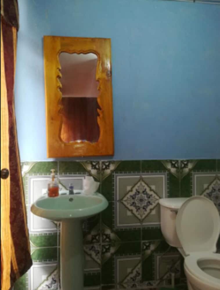 Guatemala City Vacations - Hotel Sinaloa 2 - Property Image 10