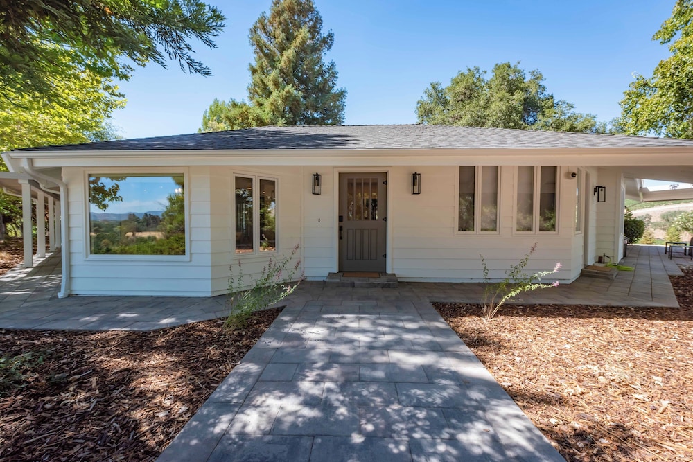 Arbor House