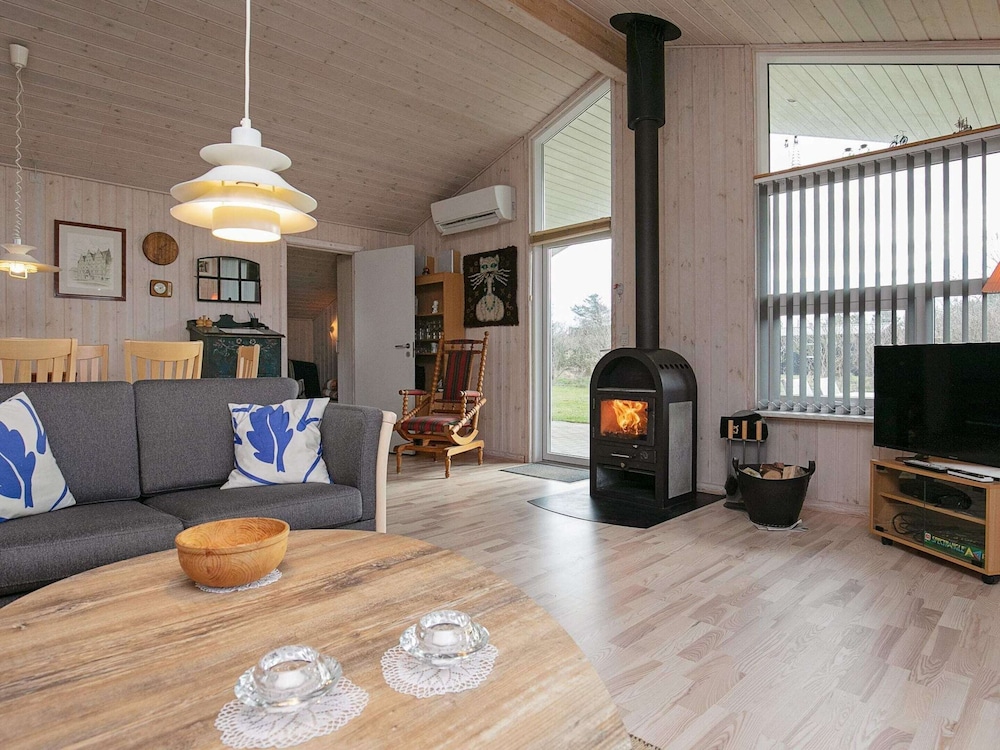 7 Person Holiday Home in Hjorring-by Traum view 5