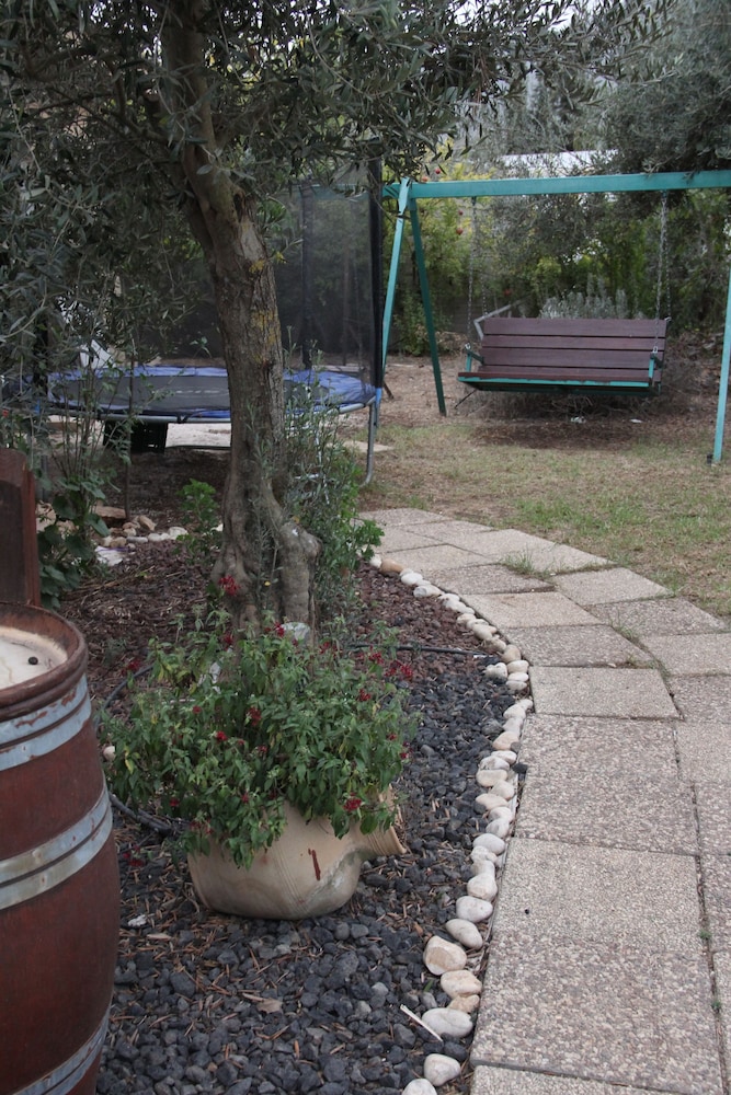 Photo 27