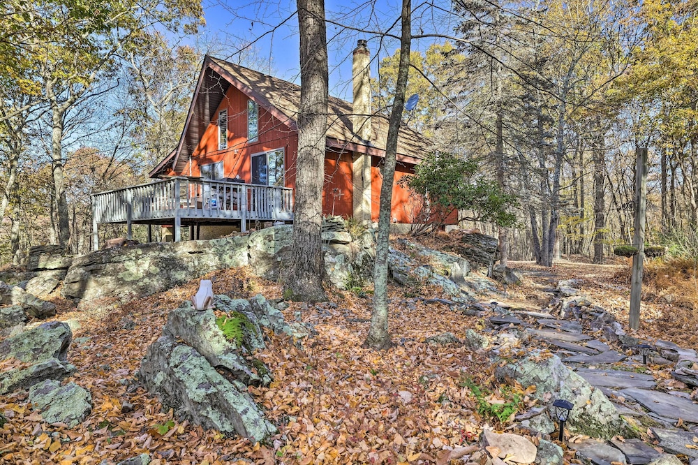 Secluded Cresco Cabin w/ Deck + Forest Views!