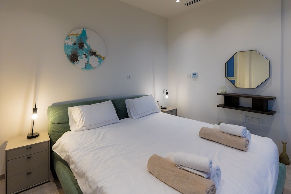 Napa Hills Seaview Villas view 3